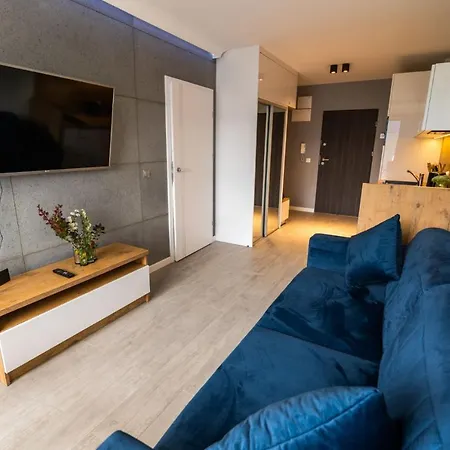 Invest Widok 800 A7 Apartamento *